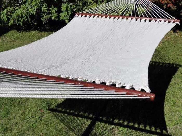 Polyester rope hammock cream e52292b3 cbd1 4fa7 be95 cebca50107a7