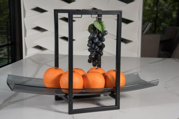 Stylish fruit 20 holder